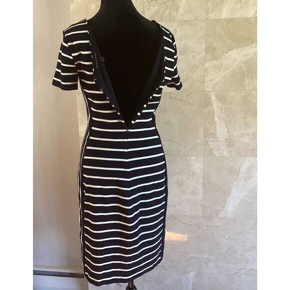 Banana Republic Bodycon Dress Size 6 Navy Striped Slimming Officewear Fall - Picture 7 of 10